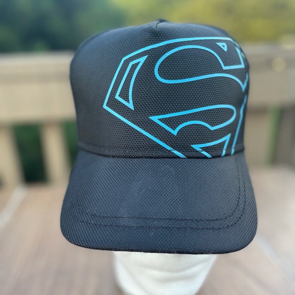 Superman Snapback baseball hat cap black blue